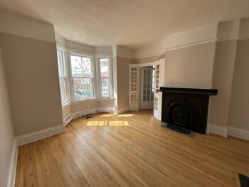 $1,400/mo.
								
								
									
										
											
											Beds: 2
											
										
										
											Full Bath: 1
											
											
										
									
								
								
									141 Bonaccord Street - C, Moncton,  E1C 5L4
								
								
									Multiplex
								
								
									Available: Immediately — rental in Moncton, NB
