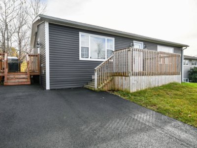 5 Sampson Drive – BRIGHT AND SPACIOUS 4 BR 2 BATH HOME AVAILABLE NOW! — rental in Sackville, NB